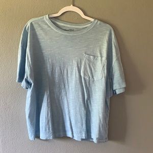 Universal Thread T-Shirt